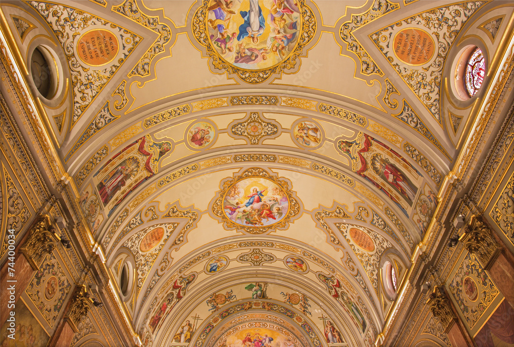 Seville - frescoes on ceiling in church Basilica de la Macarena