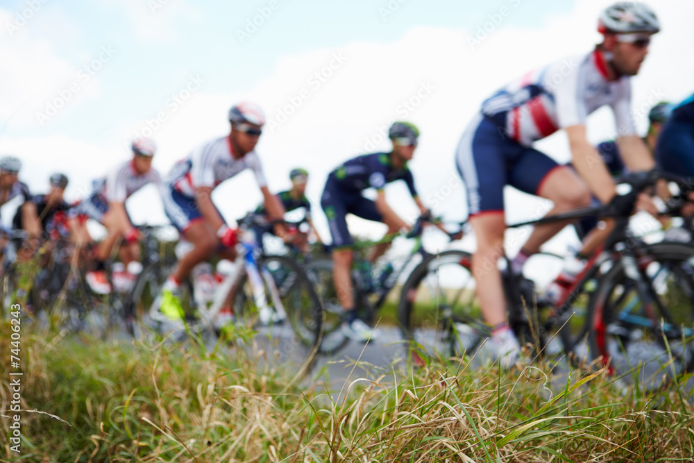 Fototapeta premium Abstract View Of Competitors In Cycle Race