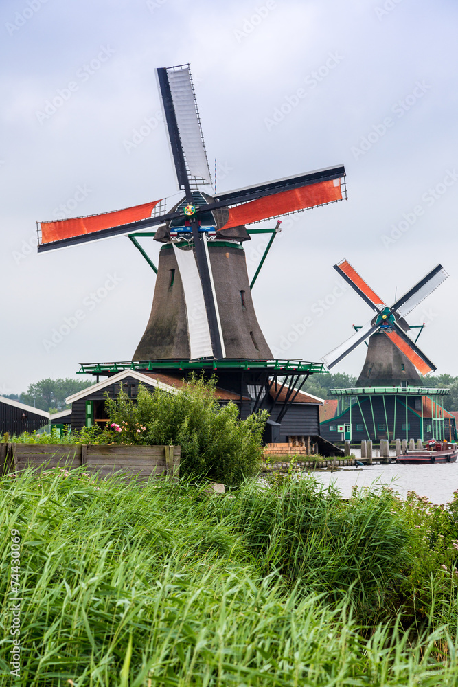 Wind mills in Holland