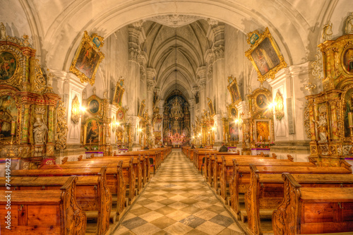 Wnętrze Sanktuarium św. Jadwigi w Trzebnicy