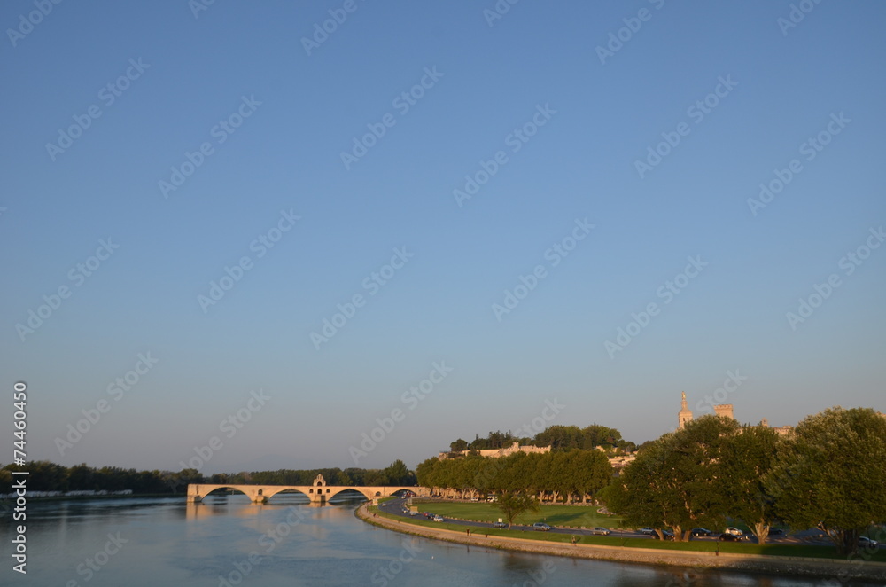 Avignon et son célèbre pont 