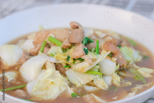 Fried pork with cabbage