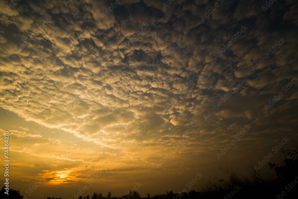 Obraz premium cloud,sunrise,The sun is up