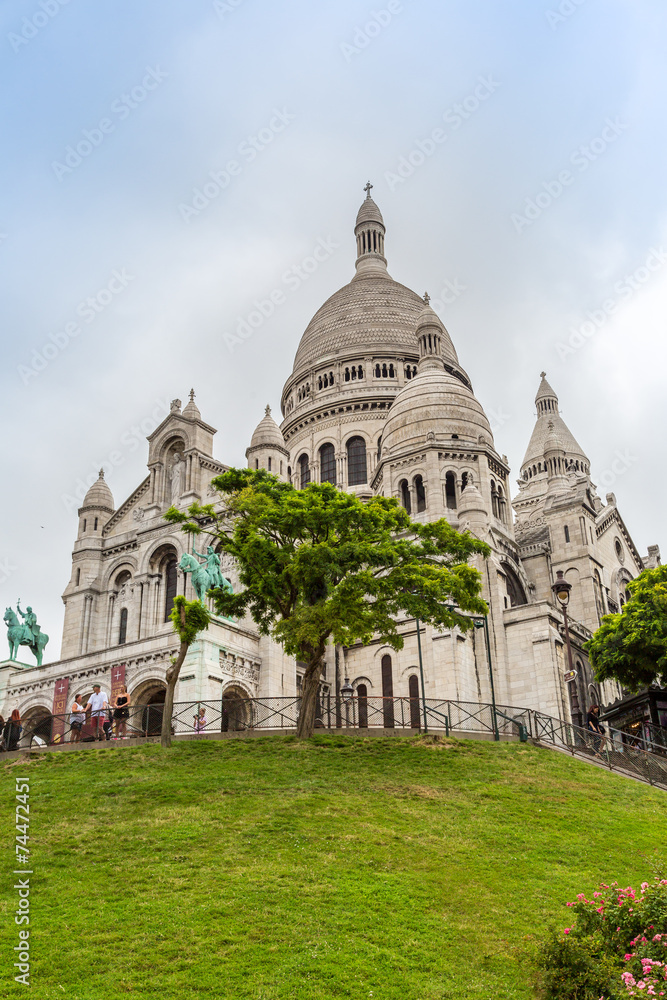 Fototapeta premium Basilica of the Sacred Heart of Jesus in Paris