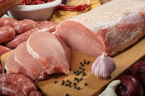 carne cruda di porco 