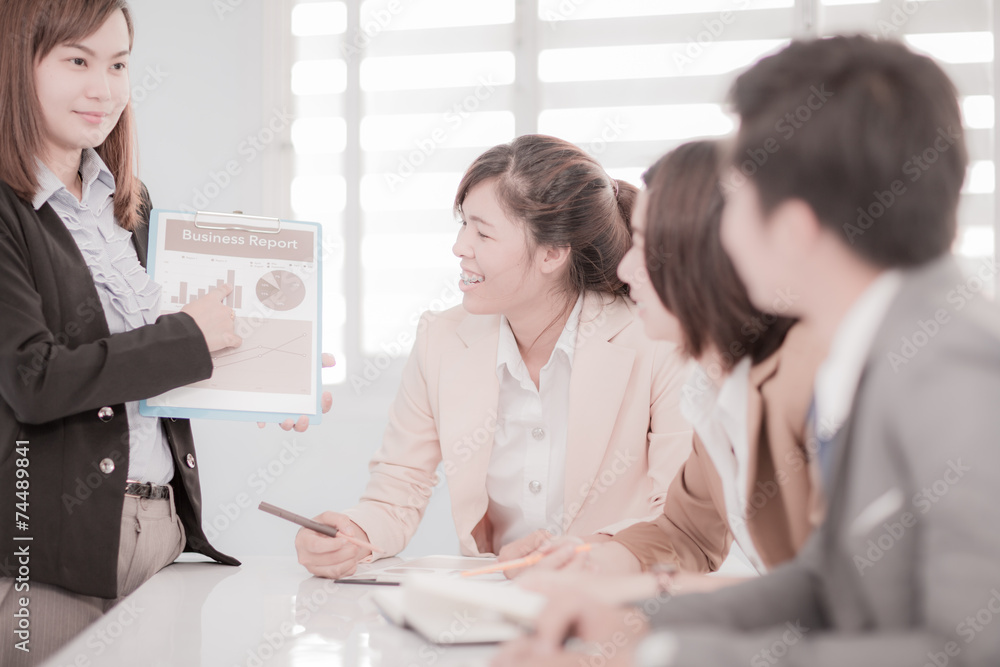 Fototapeta premium Successful business meeting with a group of people at the office