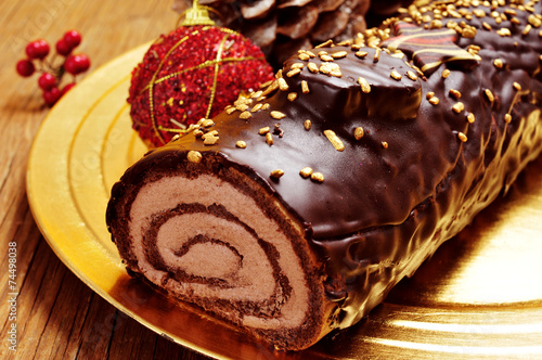 Canvas-taulu yule log cake, traditional of christmas time