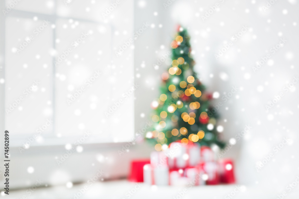 room with christmas tree and presents background - obrazy, fototapety, plakaty 
