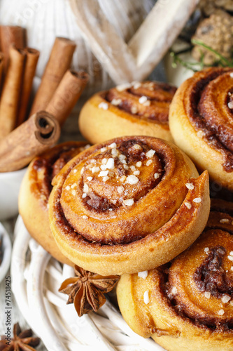 Kanelbulle - swedish cinnamon rolls in christmas setting