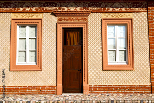 brown door europe in the milano brick terrace