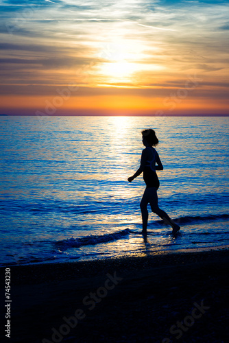 Jogging on the Beach © michelangeloop
