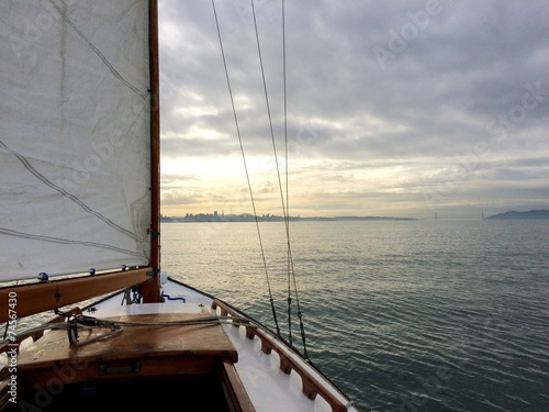 Sailing on San Francisco Bay © Chris Hinkley