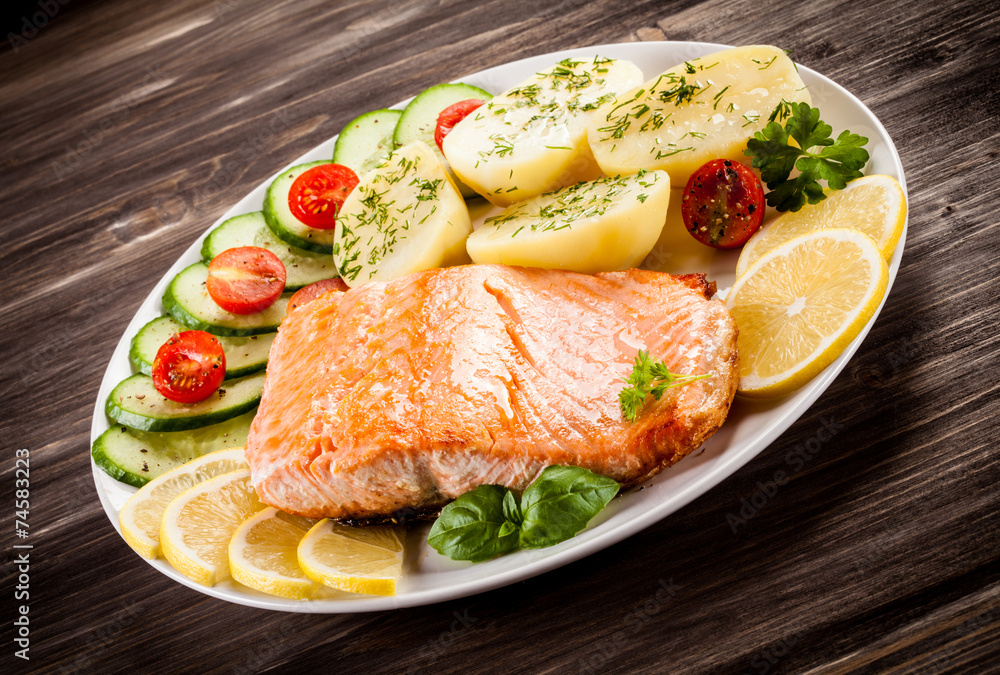 Grilled salmon and vegetables Grilled salmon and vegetables