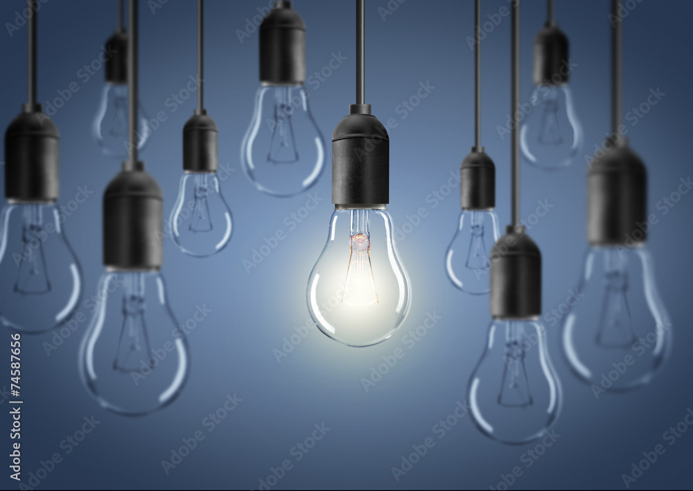 Lampe / Glühbirnen / Konzept Lampe / Glühbirnen / Konzept