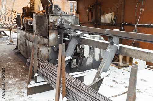 rebar and reinforcing steel cutting bender machine