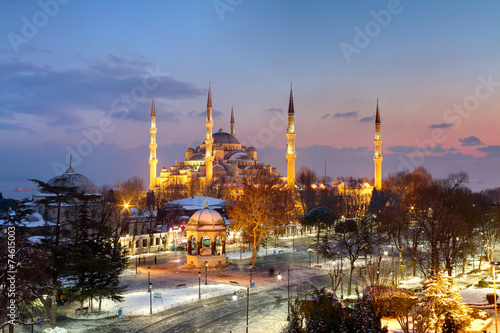 Photography Blue Mosque, Sultanahmet on winter night.