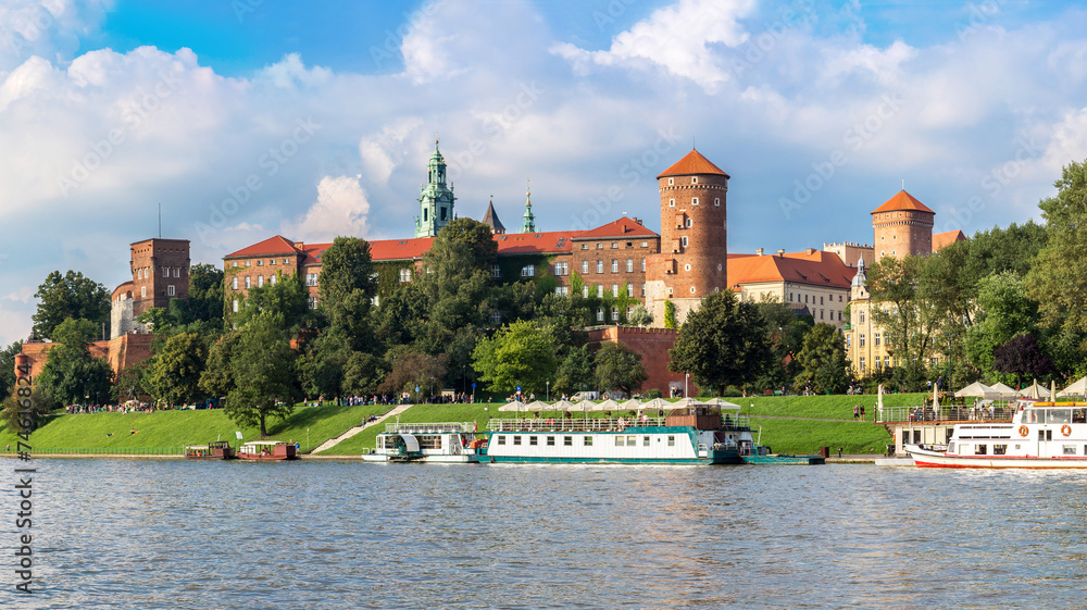 Fototapeta premium Wawel castle in Kracow