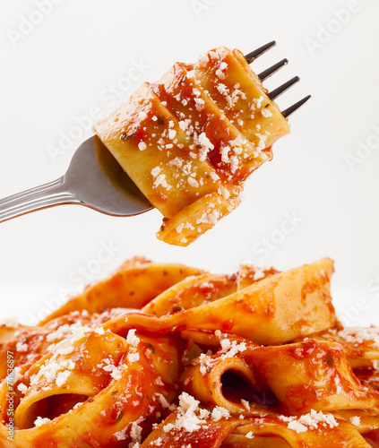 Pasta tagiatelle with tomato