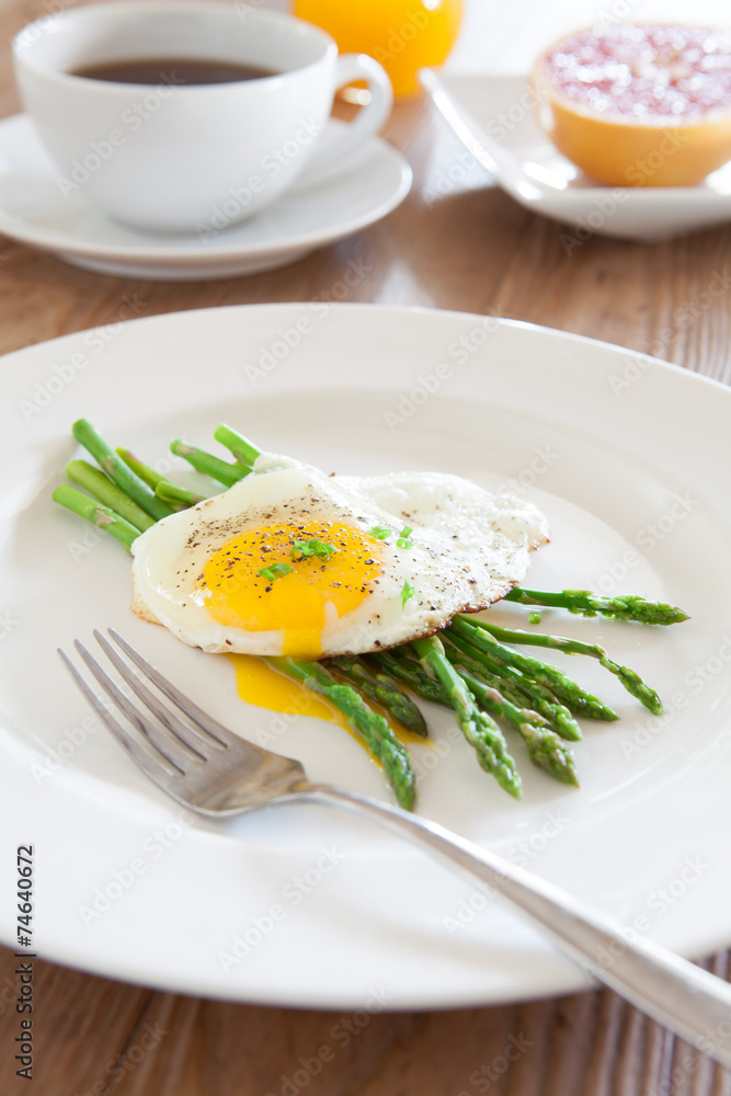 Breakfast with Asparagus and Egg Breakfast with Asparagus and Egg
