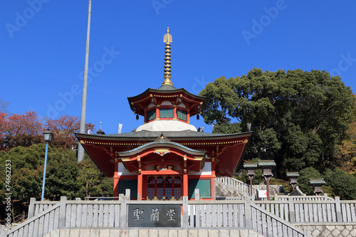 Wallpaper Mural 成田山聖蘭堂 Torontodigital.ca