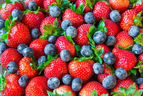 Blueberries strawberries