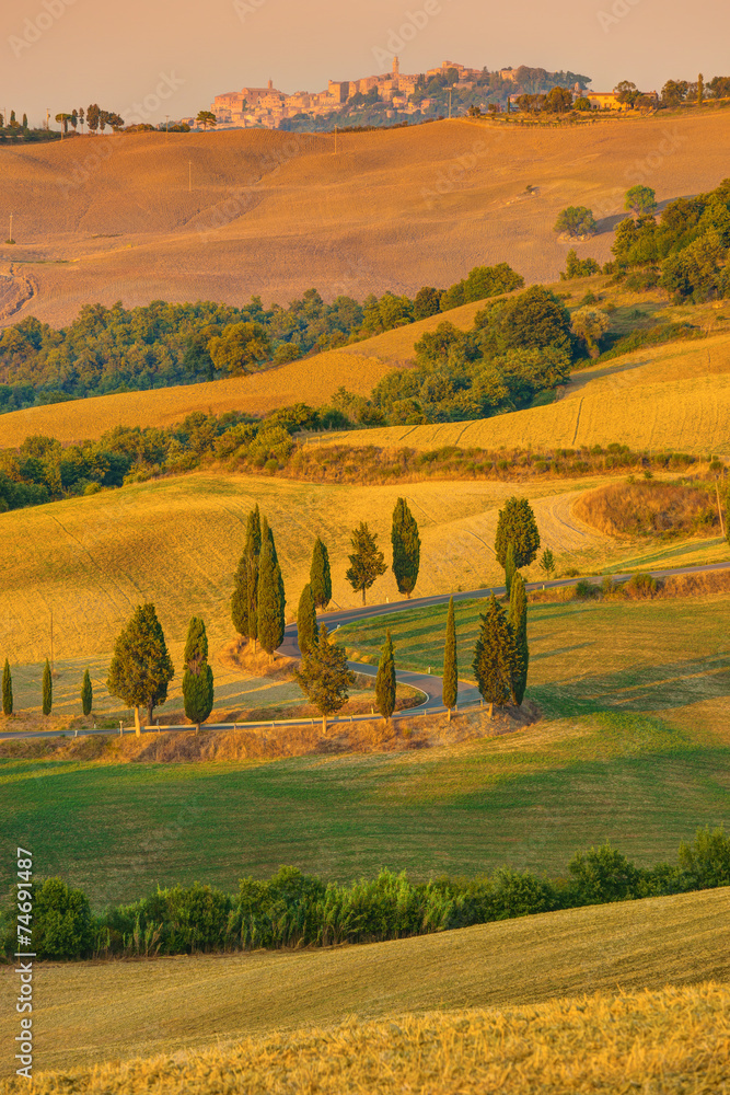 Tuscany Autumn Landscape Italy - obrazy, fototapety, plakaty 