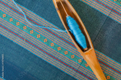 Blue cotton insert a shuttle