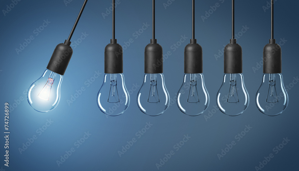 Lampe / Glühbirnen / Konzept Lampe / Glühbirnen / Konzept