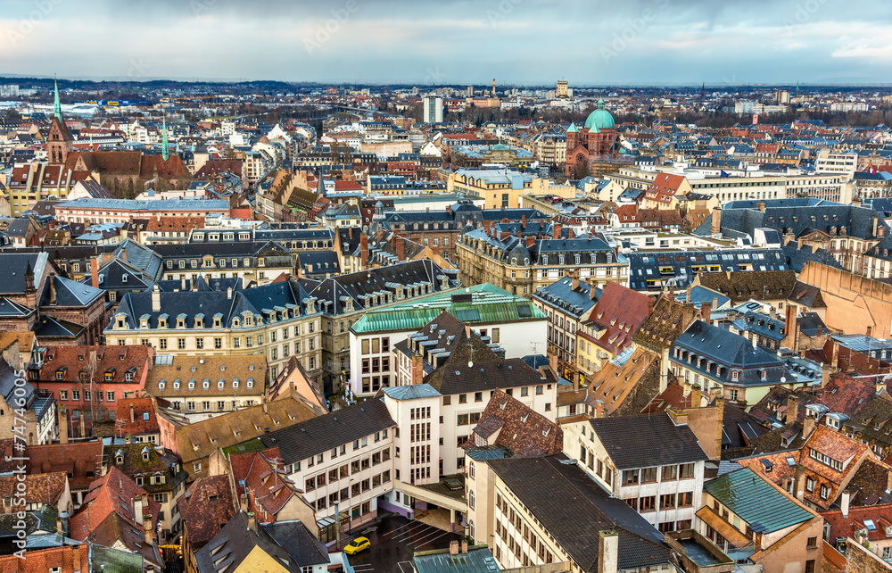 Obraz premium View of Strasbourg from the roof of the cathedral