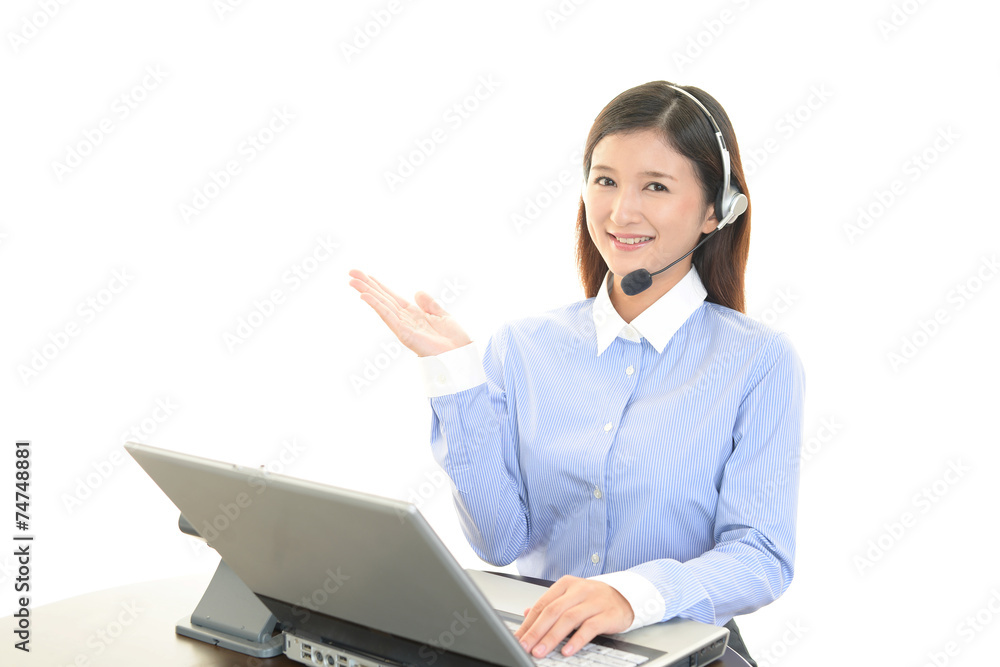 笑顔のオペレーター 笑顔のオペレーター