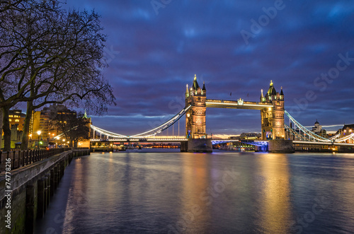 London  Tower Bridge  blue hour 