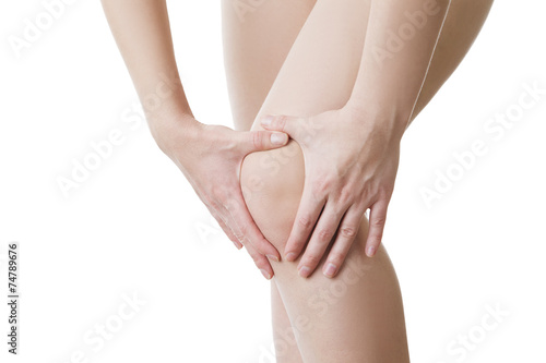 Knee pain of the woman