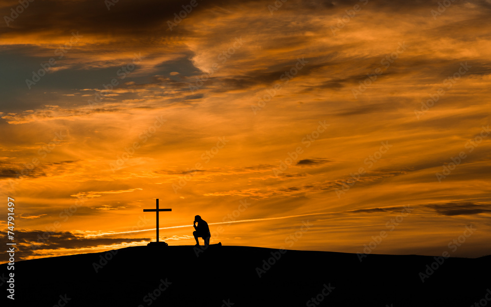 Obraz premium Prayful Man Cross