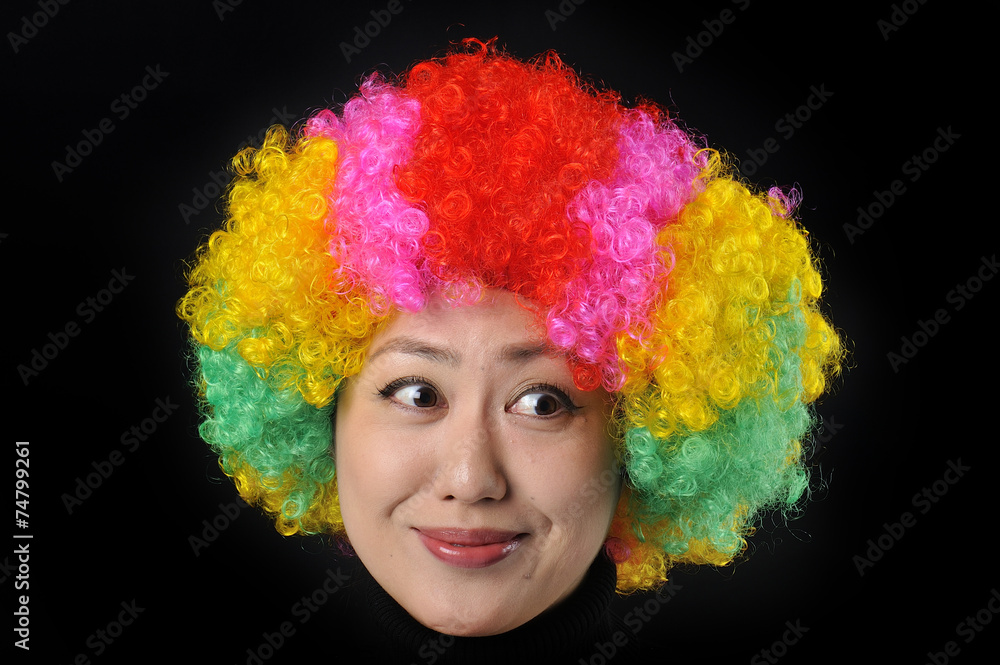 カラフルなアフロヘアーの女性の顔 Stock Photo Adobe Stock カラフルなアフロヘアーの女性の顔 Stock Photo Adobe Stock