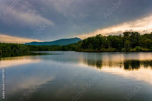 Julian Price Lake, along the Blue Ridge Parkway in North Carolin © jonbilous