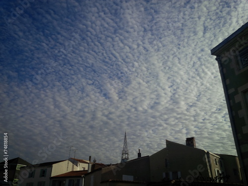 Beau ciel nuageux à Marans © Zig-Zag17