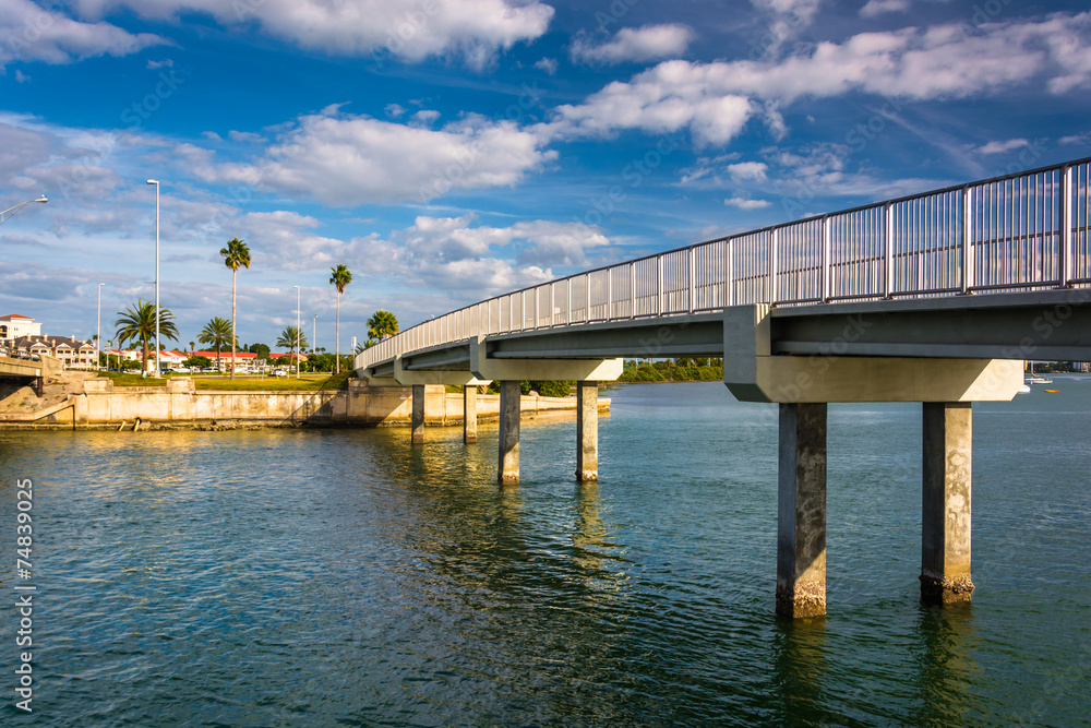 Pedestrian bridge over the Intracoastal Waterway in Clearwater B