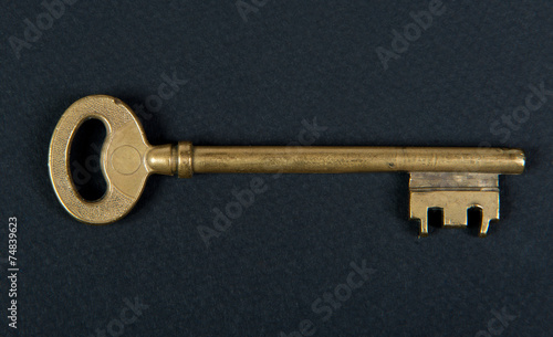 door key placed on black fabric © Philipimage