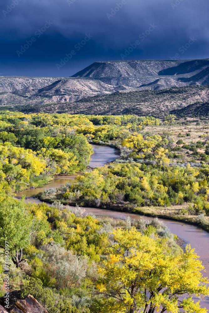 Naklejka premium Chama River Overlook