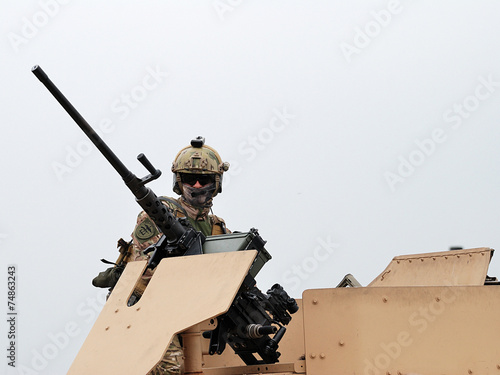 Tapety artystyczne Special forces soldier