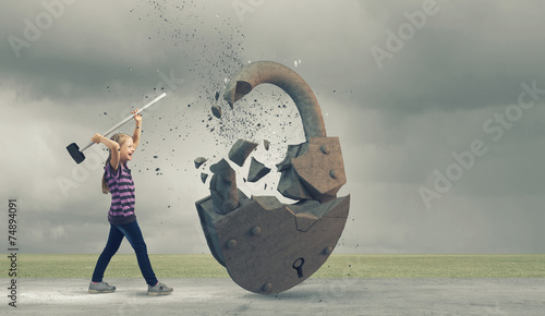 Fotografija Kid with hammer