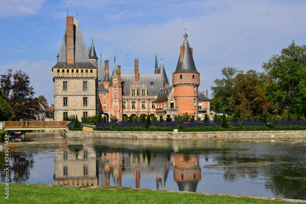 Fototapeta France, the picturesque castle of Maintenon