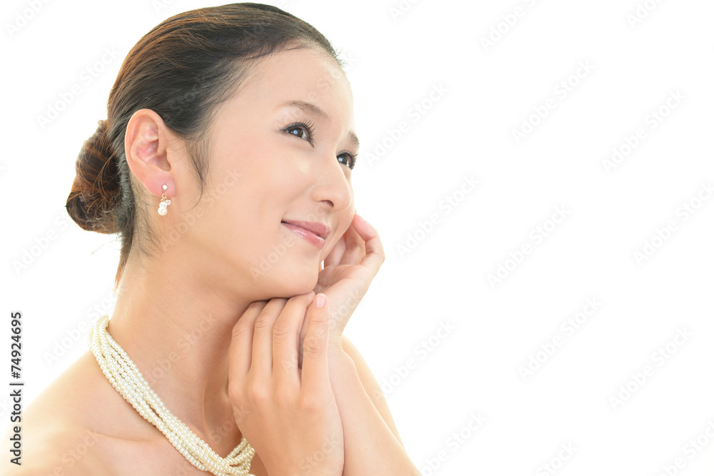 寛ぐ美しい女性 寛ぐ美しい女性