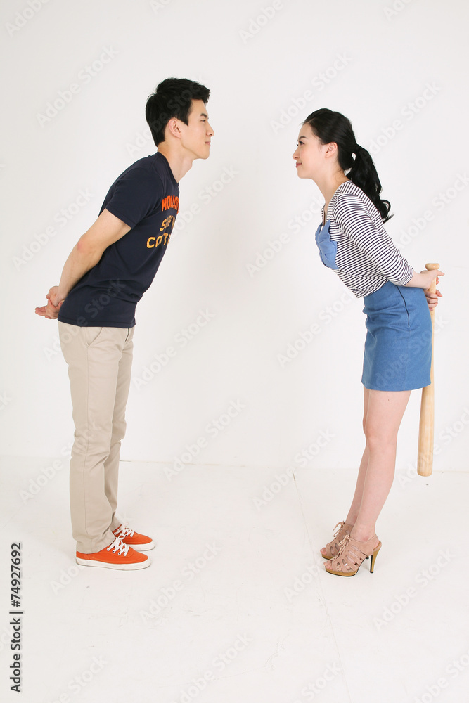 스튜디오 안에서 커플 모습 스튜디오 안에서 커플 모습