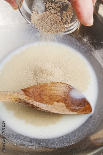 How to make yeast dough - step by step: mix dry yeast with milk