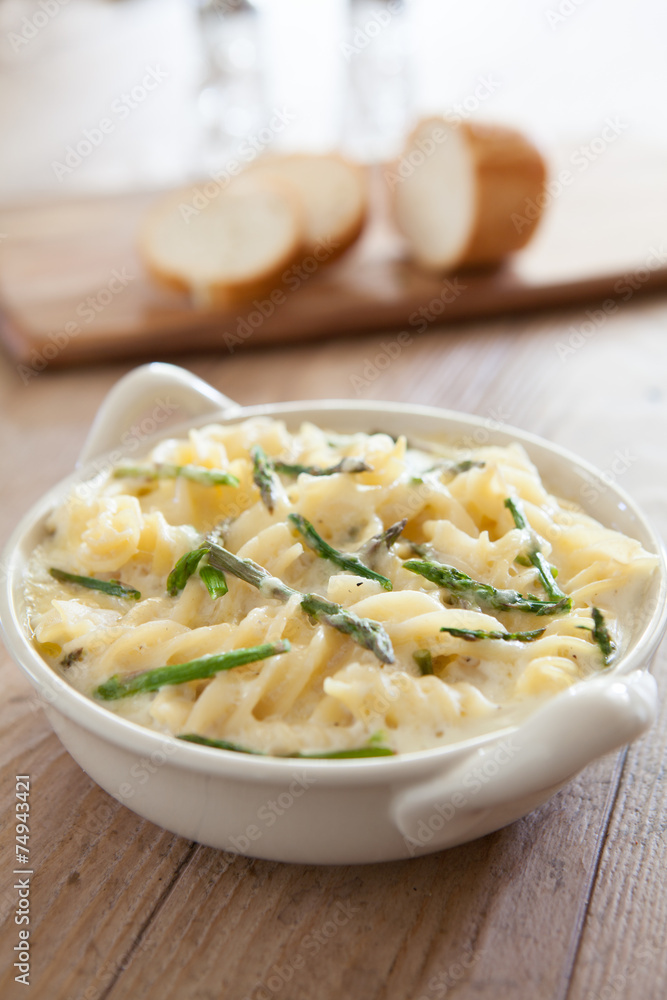 Pasta with Asparagus and Cheese Pasta with Asparagus and Cheese