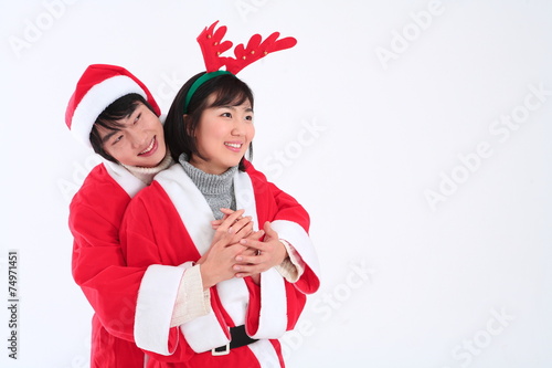 산타복장을 한 커플