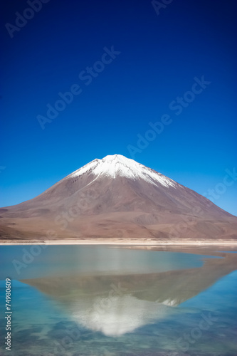 Obraz na płótnie Laguna Verde, Bolivia w salonie