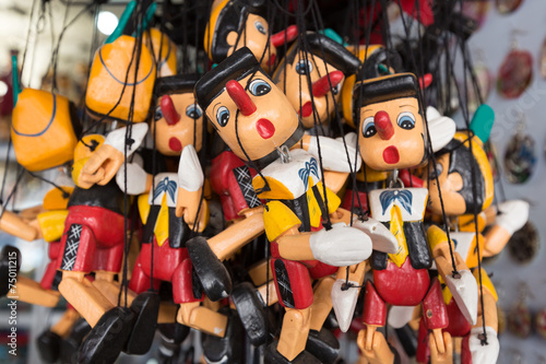 Cuadro en lienzo pinocchio puppet dolls