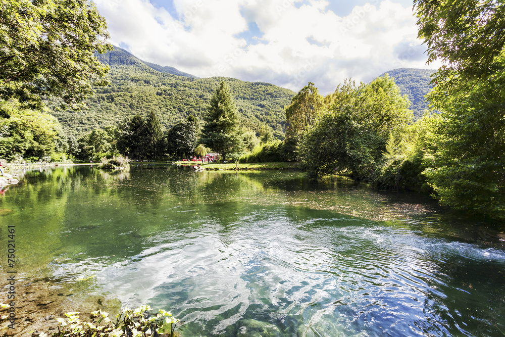 Fototapeta premium Mountain lake